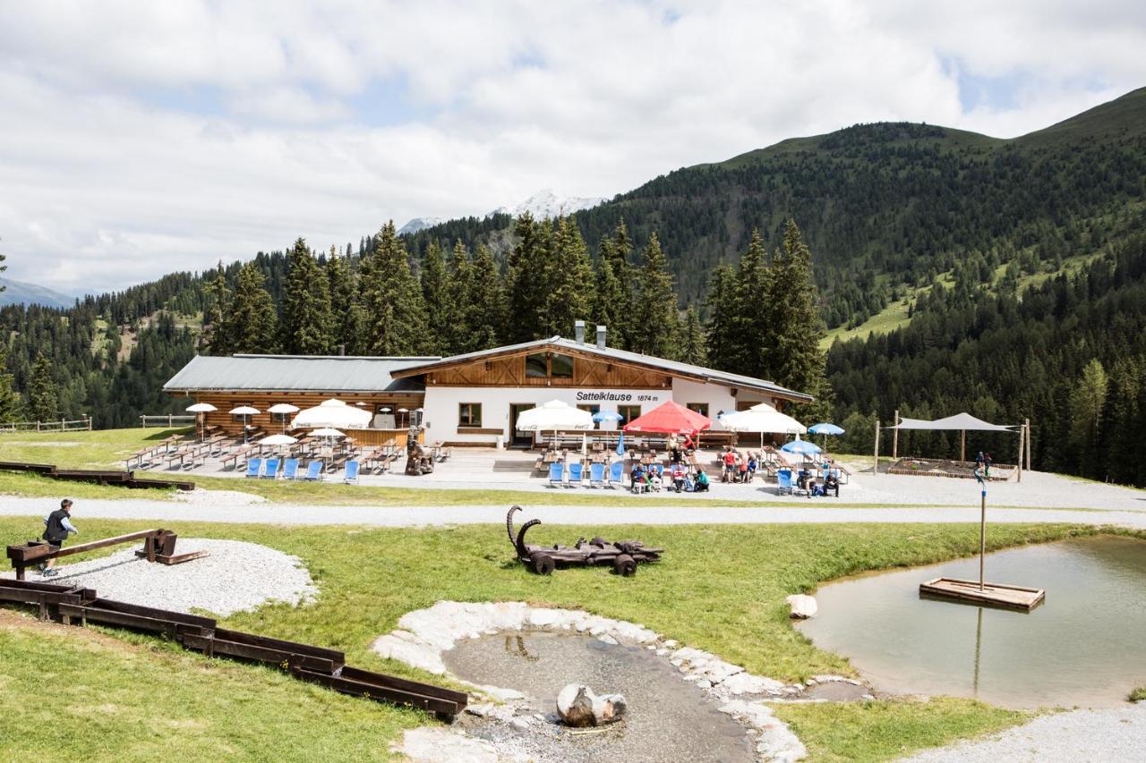 Hotel Jaegerhof Kaunertal Exterior photo